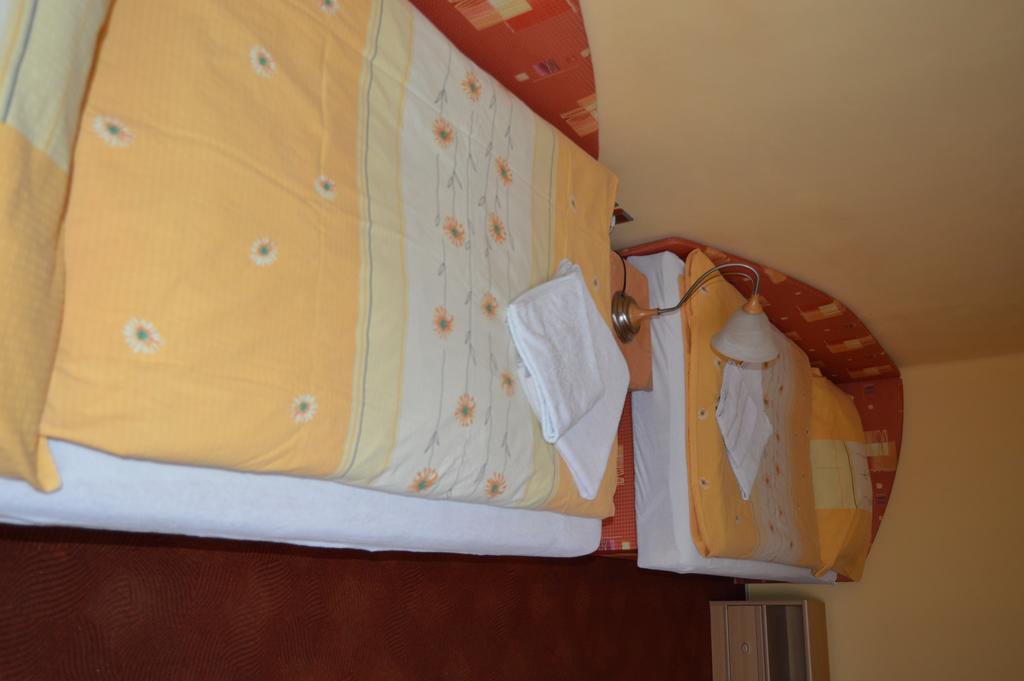 Hotel Paradise Ostrava Room photo
