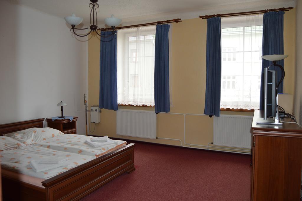 Hotel Paradise Ostrava Room photo