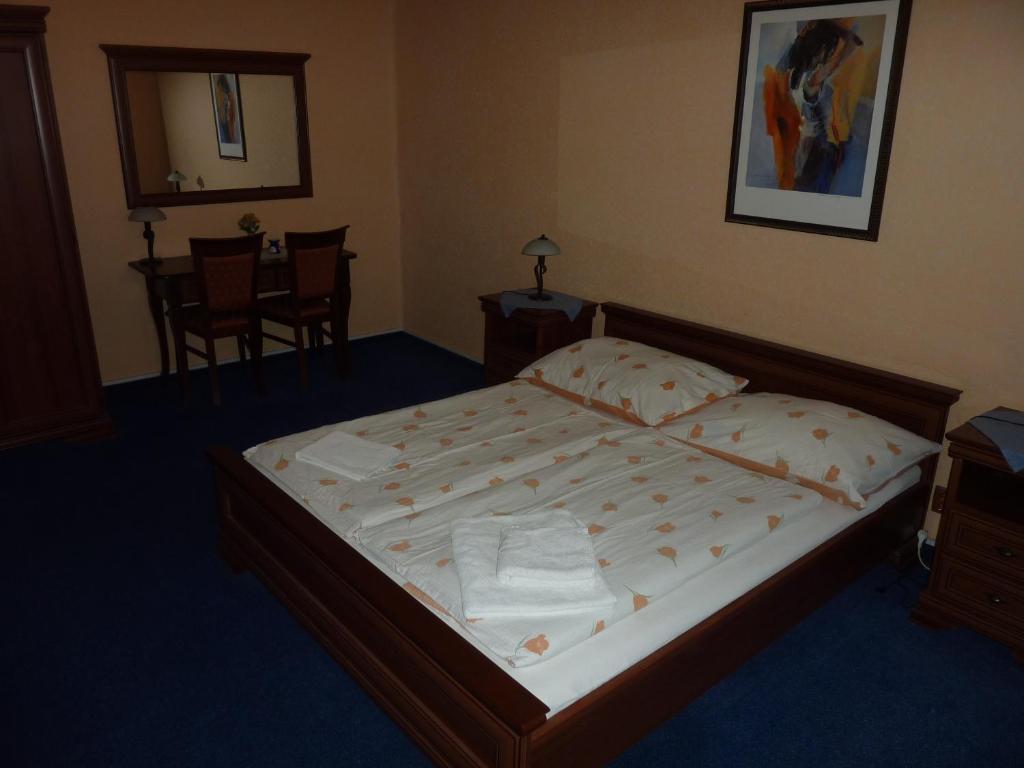 Hotel Paradise Ostrava Room photo